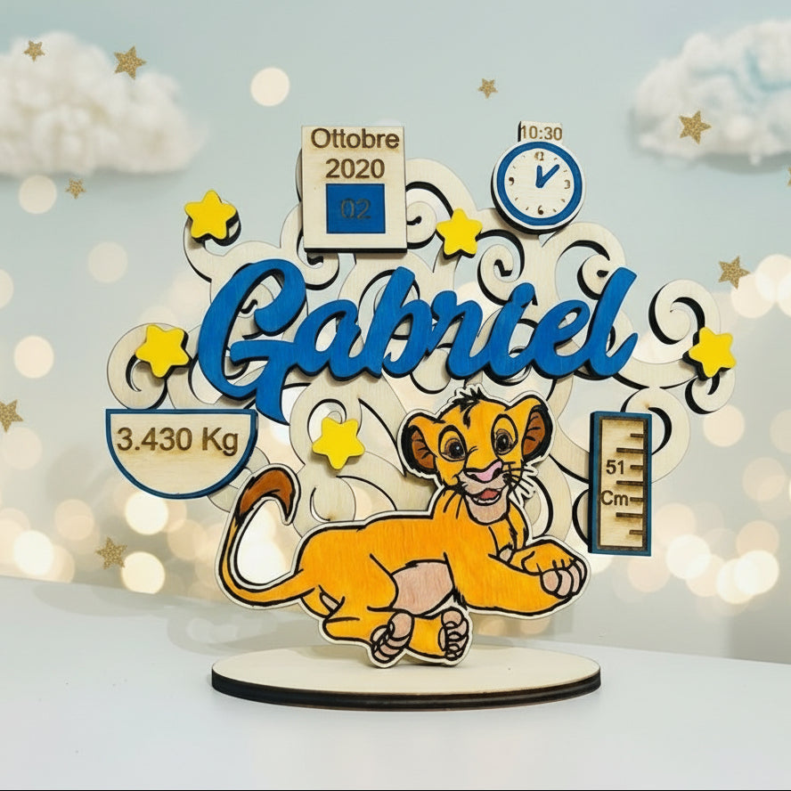 Targa Nascita Personalizzata in Legno – Con Personaggio Simba, Nome e Dati del Bambino
