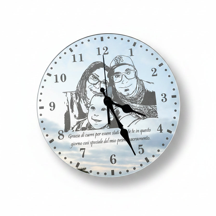 Orologio da Parete in Plexiglass argento Specchiato con foto incisa